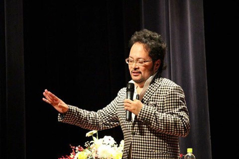 {EEA4527D-AD7B-444C-ABFB-45E1FAA64AF9:01}