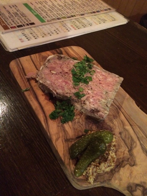 {F9424F04-A9C6-4127-8B94-32CA7438BE46:01}