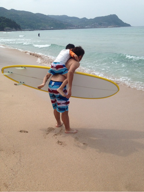 {8DE03F64-2D2C-4842-BCDF-F33301D2E3E2}