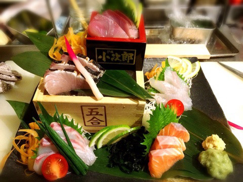 {4087AA01-96CF-48EB-82CC-E1A4EDA41304:01}