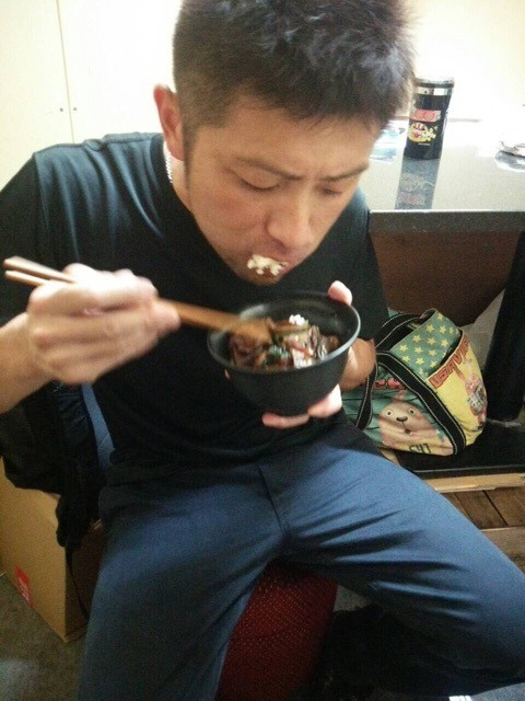 {F18DA0AE-3120-41AD-A87E-7A9BD19B533F:01}