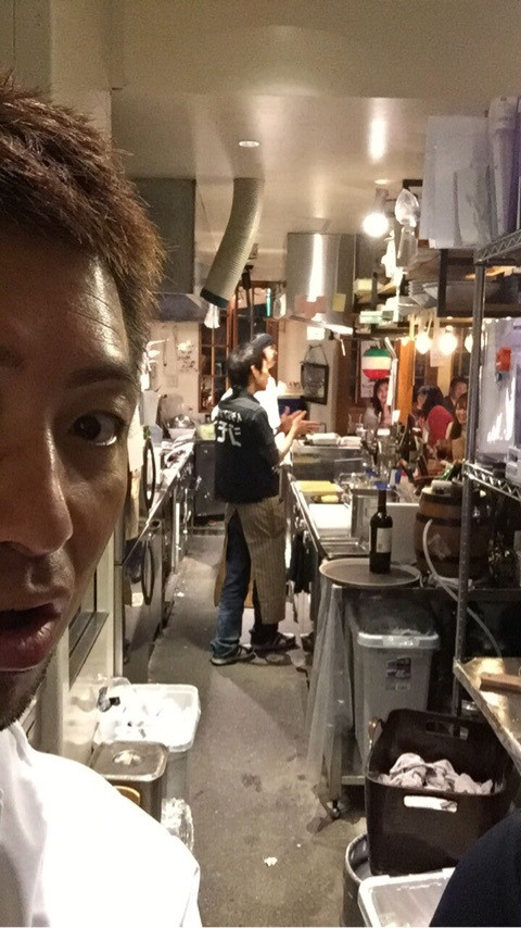 {CAA81C0B-9FC6-4E4D-80EF-F39D44DF4947:01}